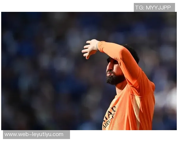 菲尔琼斯认为切尔西需再引进一两名球员才能争夺冠军