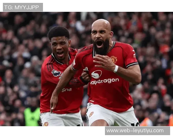 曼联旧将感叹姆伯莫阿玛德离队后右路防线崩溃局面